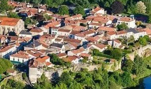 翠屏回乡建别墅为什么一定要选专业乡墅公司